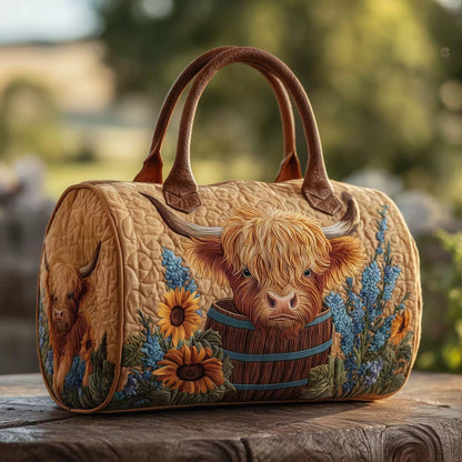 🐮💖Highland Cow Quilted Duffle Bag